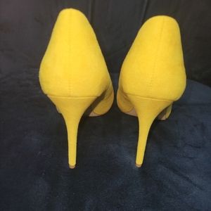 NEW Yellow DSW Mix No. 6 Pumps